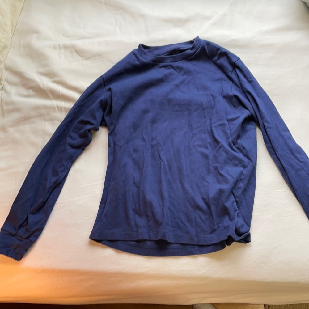 Navy blue long sleeve shirt (Uniqlo)